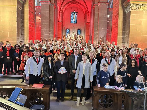 „Klangbrücke nach Japan“ – begeisterndes Konzert in der Basilika Ilbenstadt
